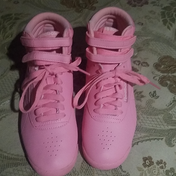 pink reebok high tops